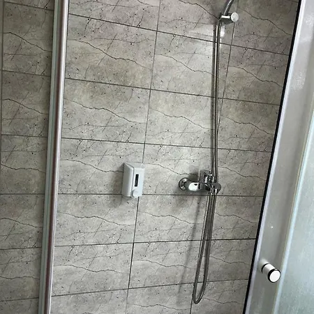 Acomodoro *